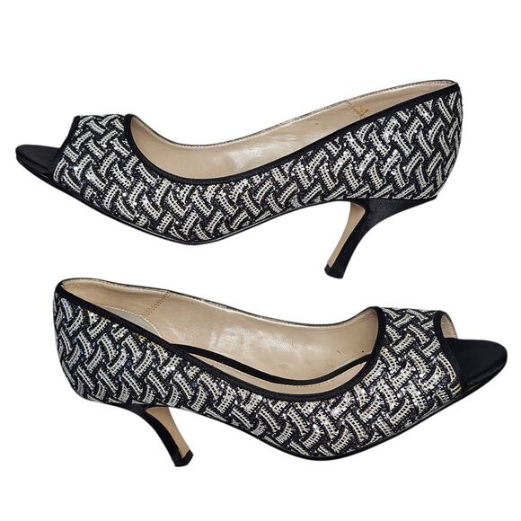 Caparros Silver Metallic "Buffy" Dressy Formal Peep Toe Pumps Size  9.5M - Picture 1 of 9